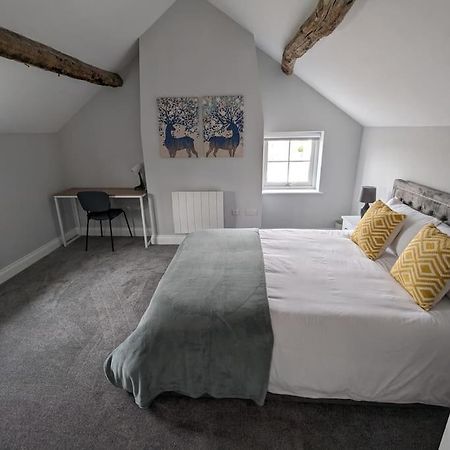 31 High Street - Modern & Stylish 2-Bed Apartment - Inc Parking Husbands Bosworth Екстер'єр фото