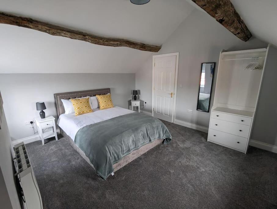 31 High Street - Modern & Stylish 2-Bed Apartment - Inc Parking Husbands Bosworth Екстер'єр фото