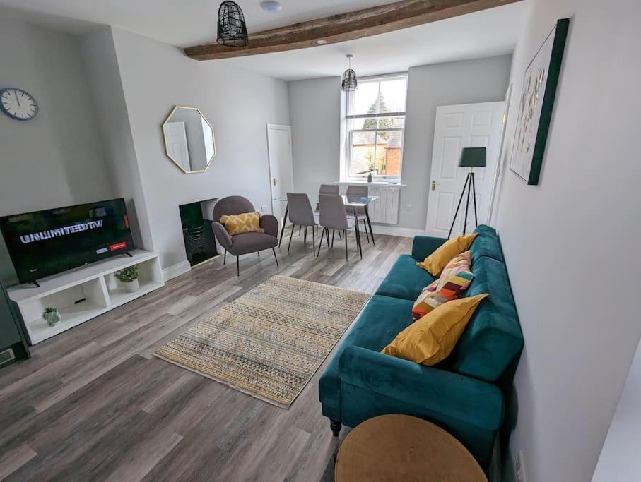 31 High Street - Modern & Stylish 2-Bed Apartment - Inc Parking Husbands Bosworth Екстер'єр фото
